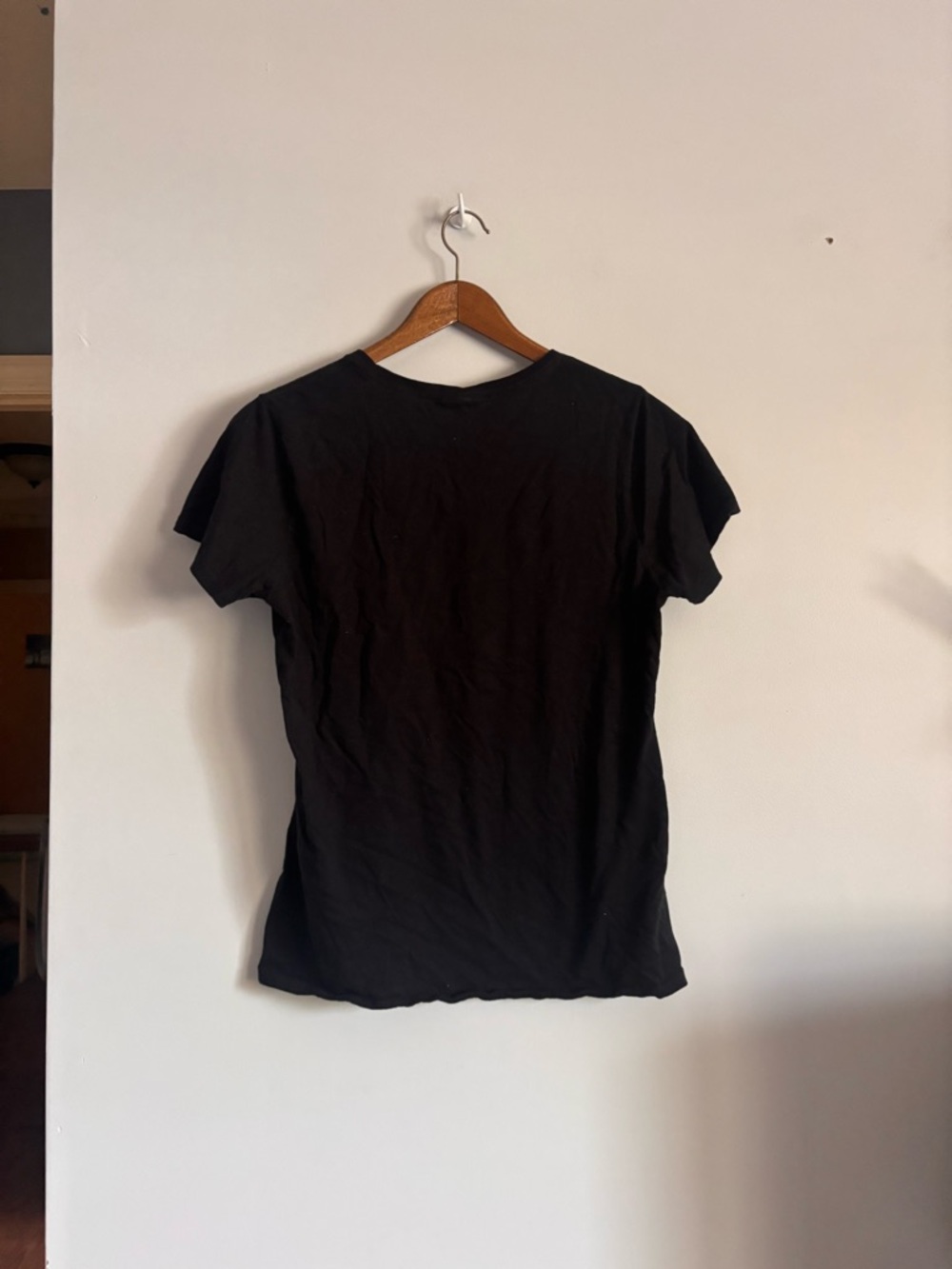 Boutique Black Rainbow Fruit & Vegetable Vegans Gardeners Vegetarian T-Shirt - Picture 6 of 6